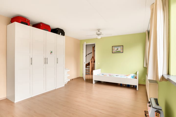 Foto 37 van L. Brownstraat 41