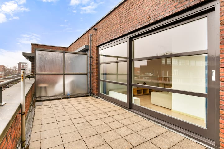 Foto 68 van L. Brownstraat 41