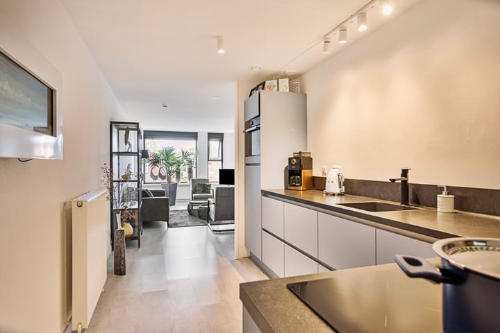 Foto 3 van Biewemastraat 27-A