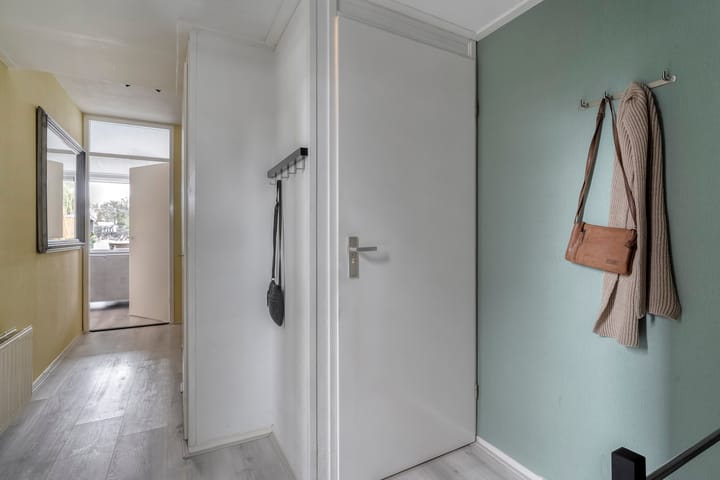 Photo 19 of Mackayware 13