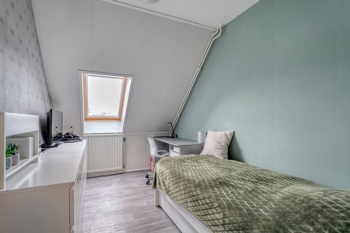 Photo 26 of Mackayware 13