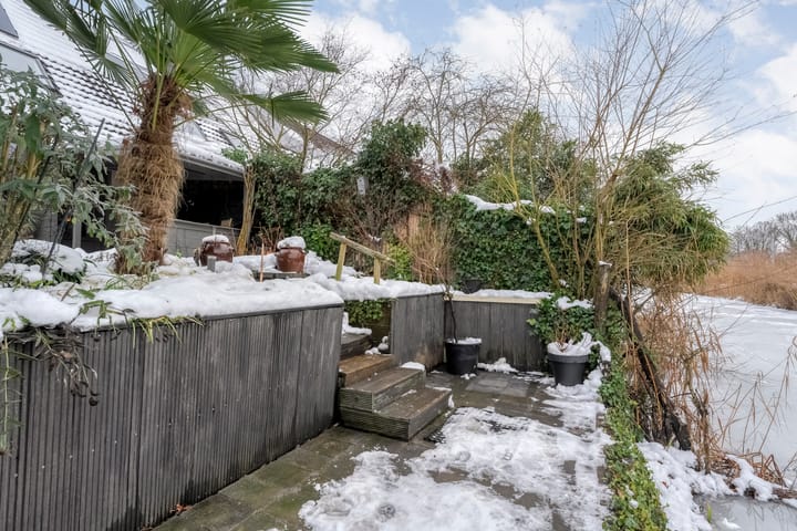 Photo 39 of Mackayware 13