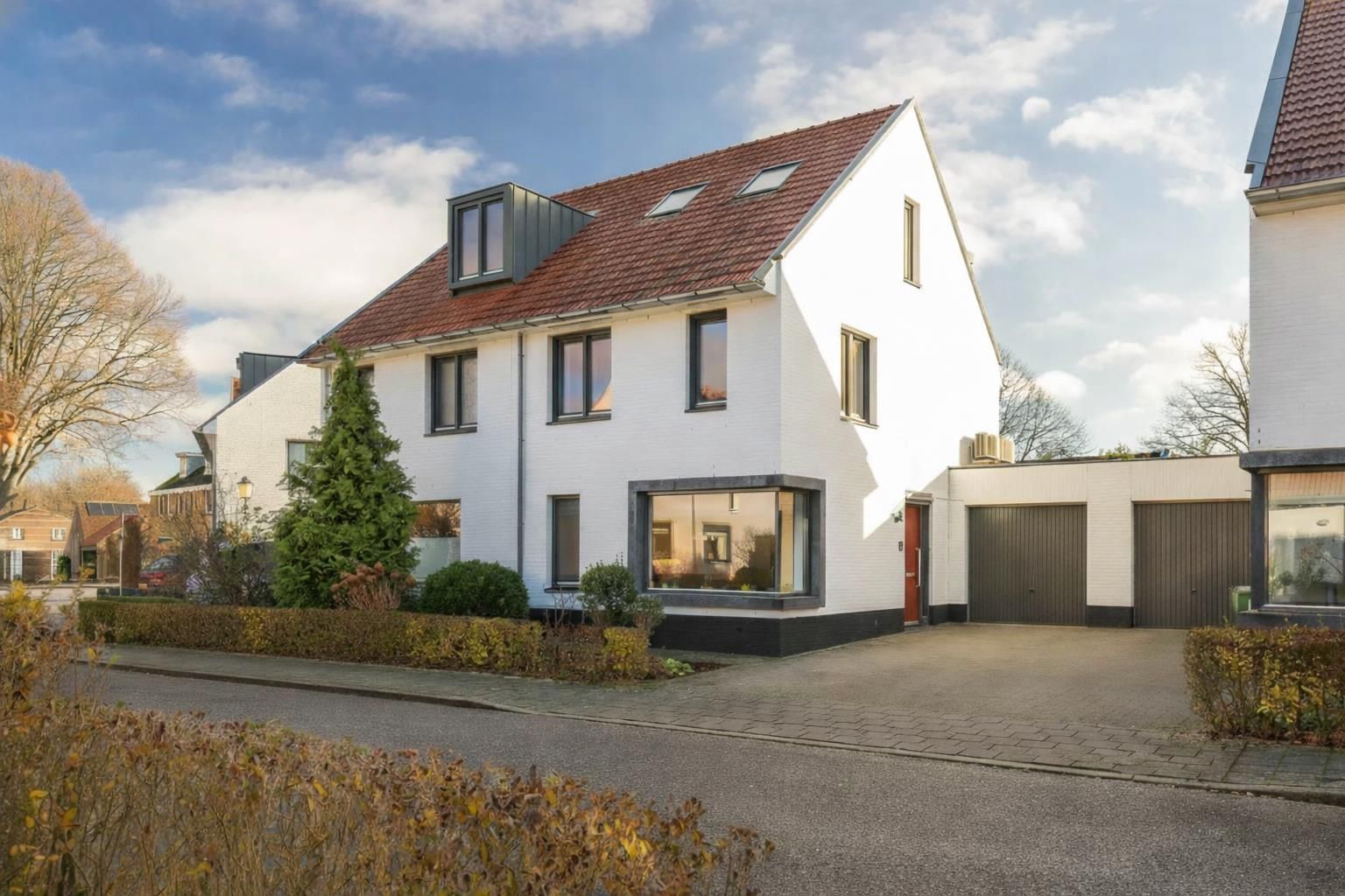 Buying a house in The Netherlands., Soendastraat 9