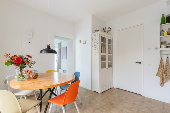 Photo 12 of Voorstraat 266-K