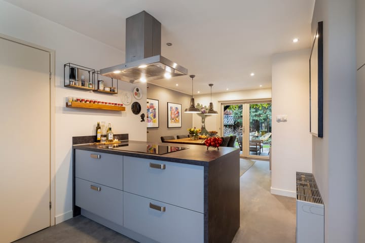 Photo 3 of Botter 16