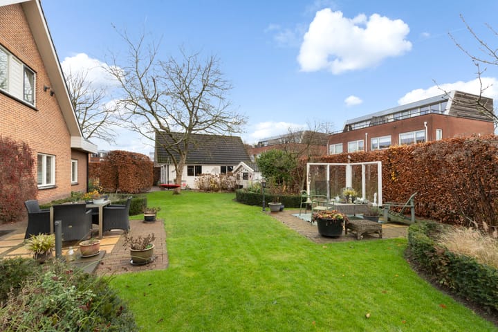 Foto 25 van Botter 16