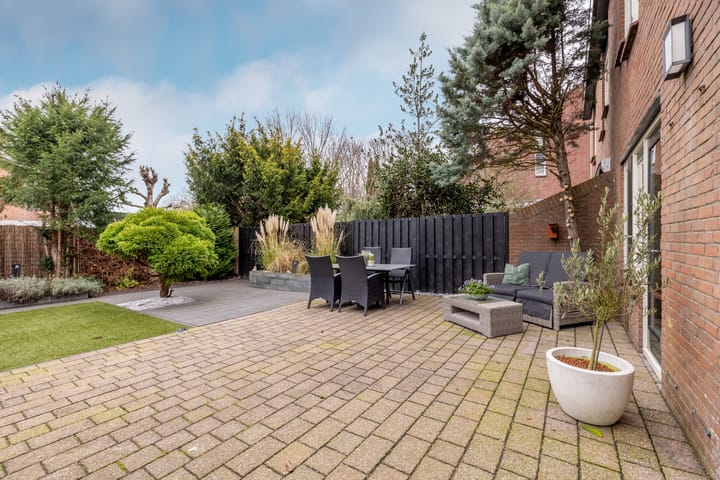 Photo 36 of Fluitekruid 5