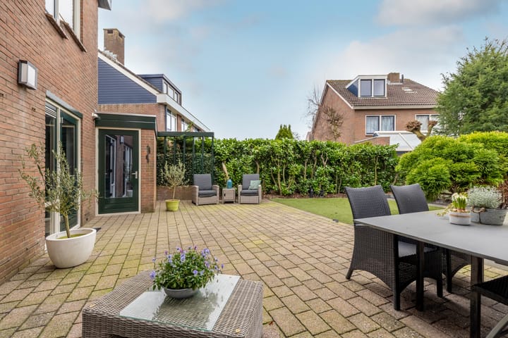 Photo 37 of Fluitekruid 5