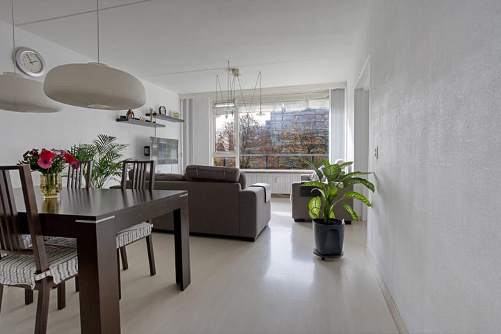 Foto 25 van Martin Luther Kinglaan 460