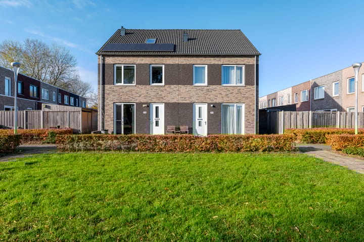 Foto 2 van Bosgouw 318