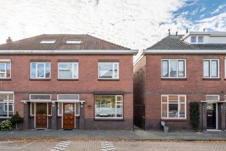 Foto 2 van St Theresiastraat 21