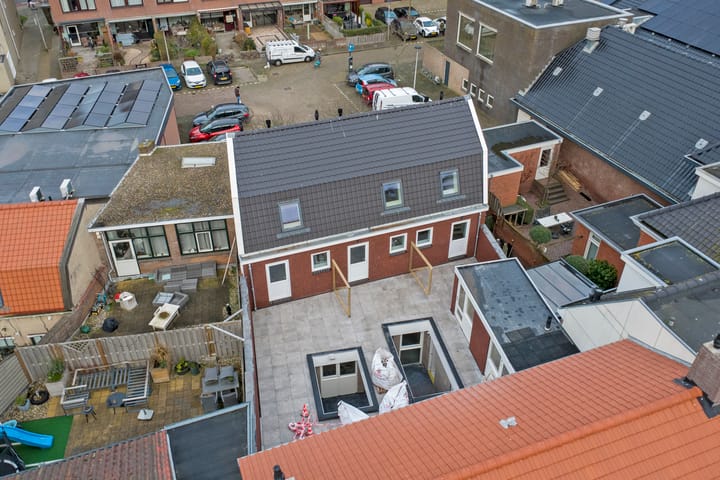 Foto 32 van Voorstraat 66