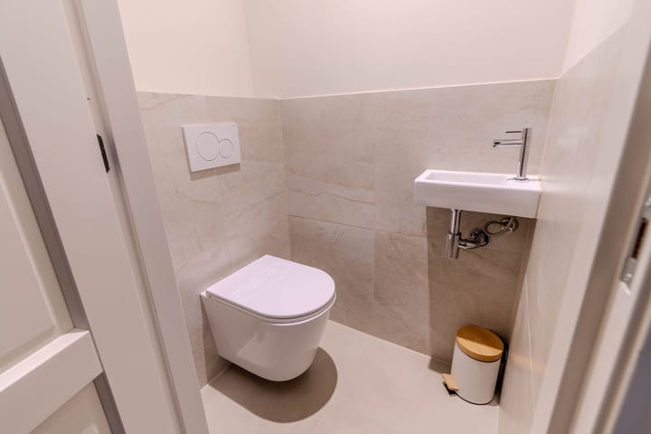 Photo 6 of Heemskerckstraat 5-C