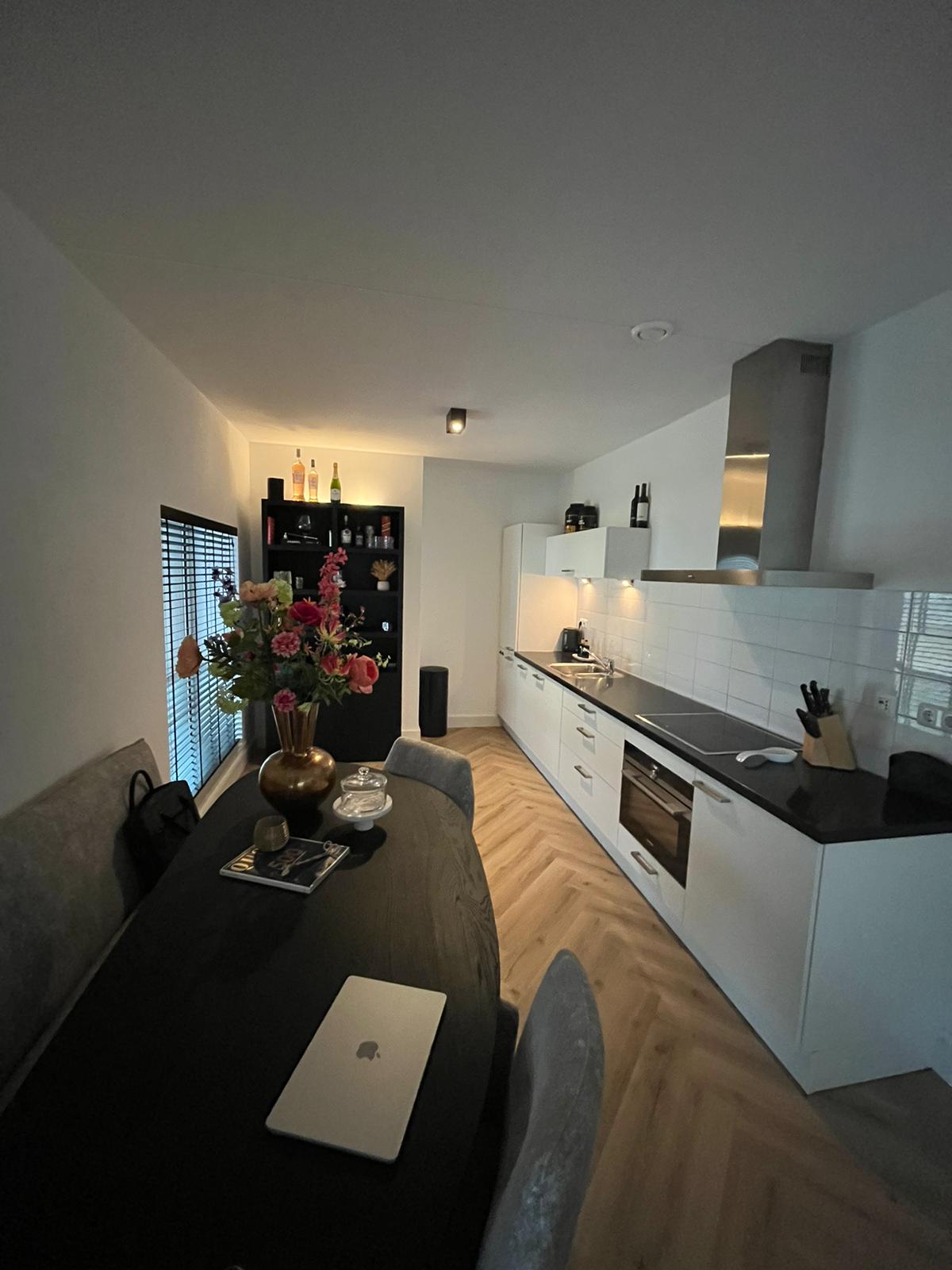 Foto 4 van Piusplein 28-02