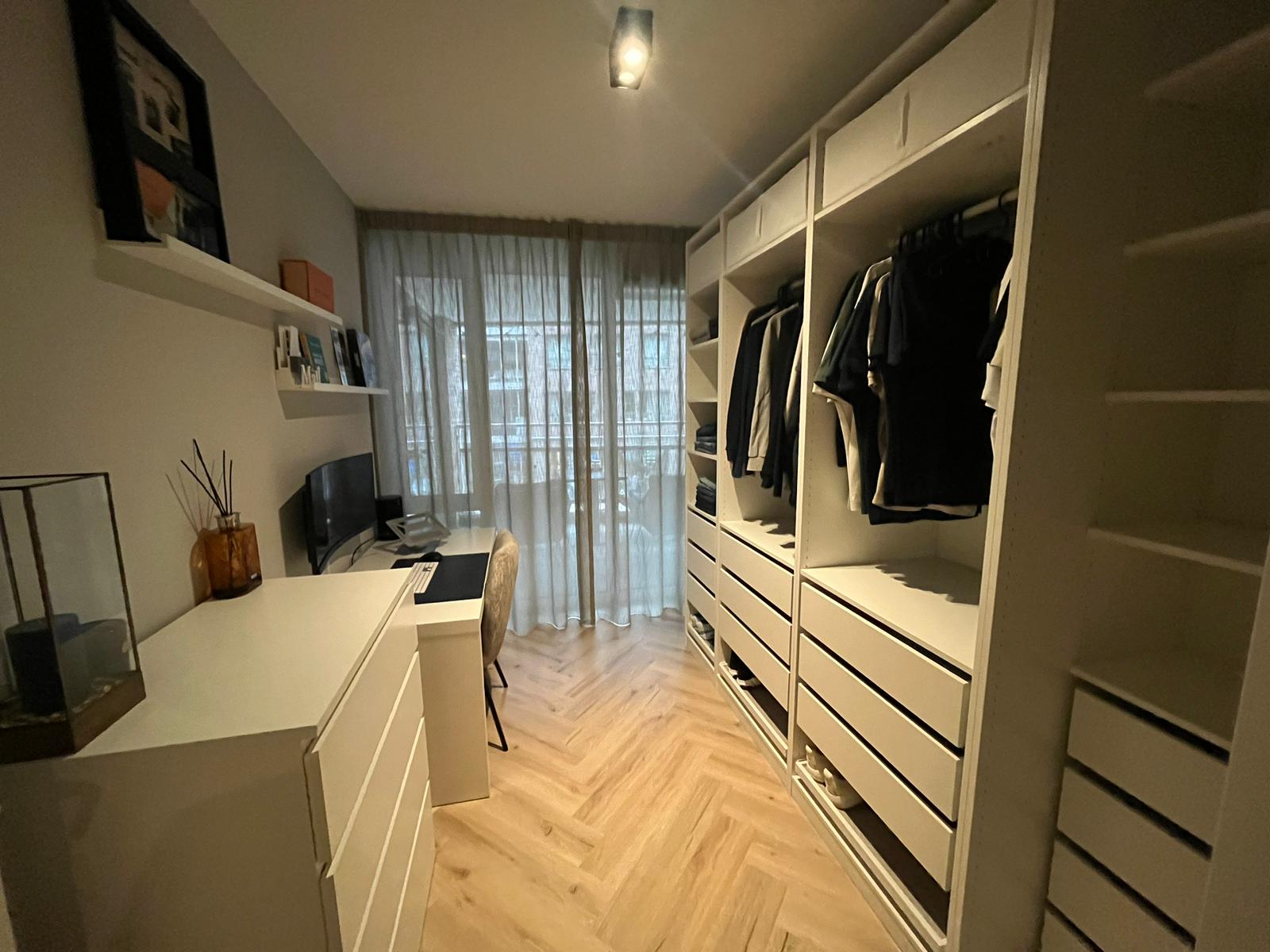 Foto 6 van Piusplein 28-02