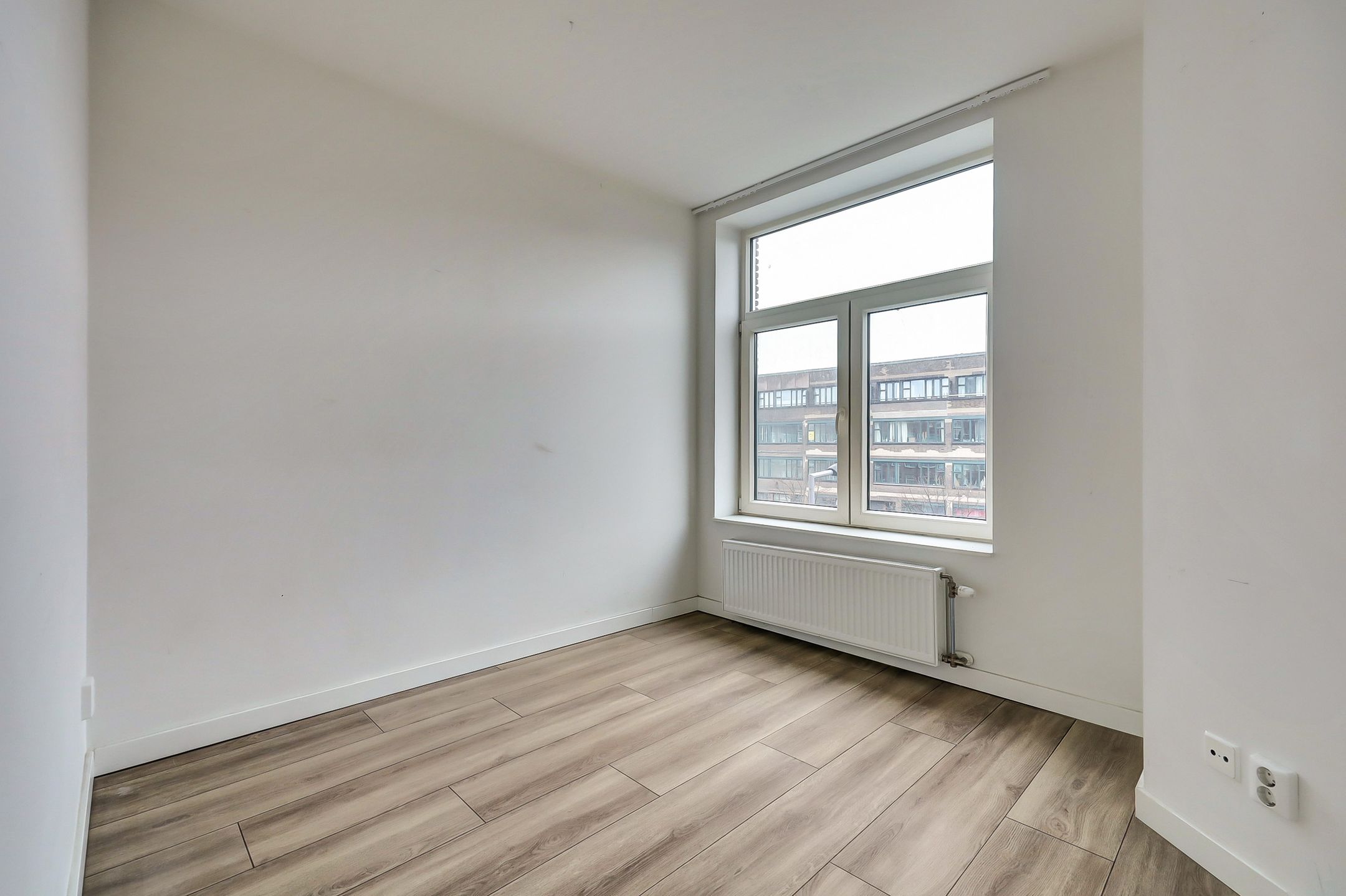 Foto 15 van Schieweg 100-C03