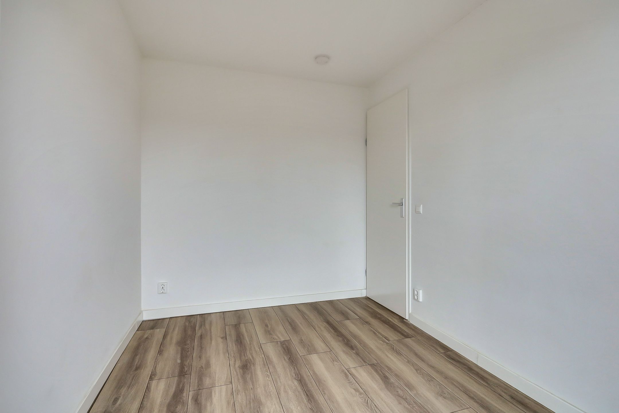 Foto 24 van Schieweg 100-C03