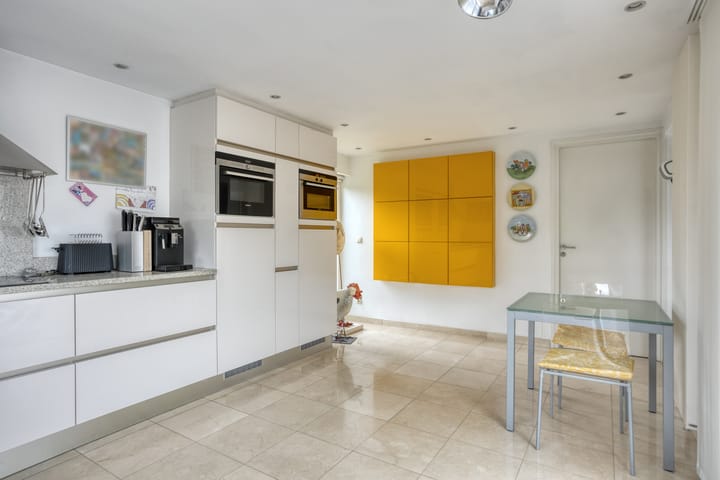 Photo 13 of Dauphinélaan 23