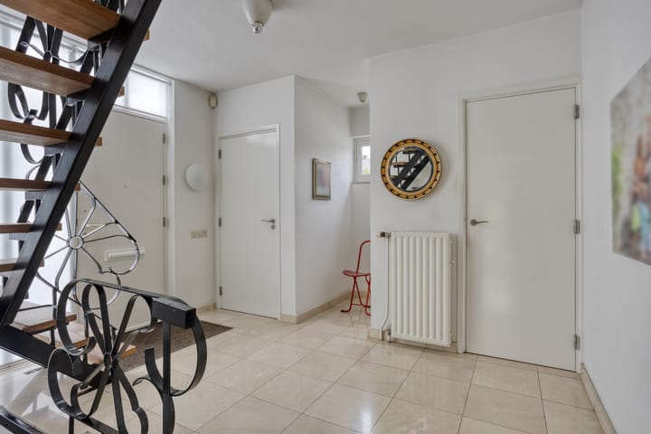 Photo 14 of Dauphinélaan 23