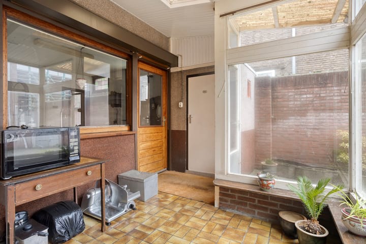 Foto 23 van Molenstraat 203