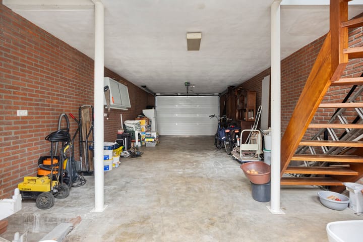 Foto 45 van Molenstraat 203