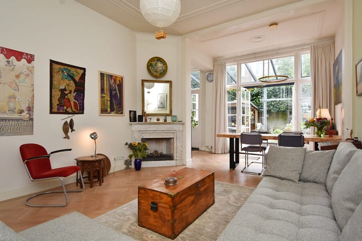 Foto 2 van Van Beverningkstraat 122