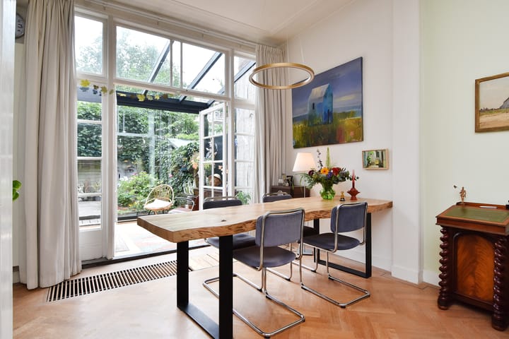 Foto 25 van Van Beverningkstraat 122