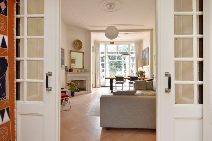 Foto 40 van Van Beverningkstraat 122