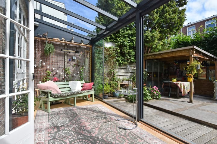 Foto 52 van Van Beverningkstraat 122