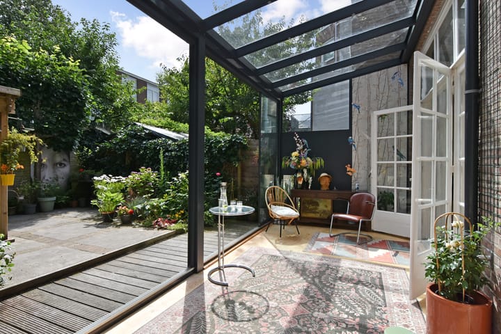 Foto 54 van Van Beverningkstraat 122