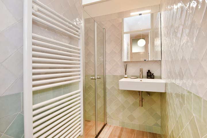 Foto 64 van Van Beverningkstraat 122