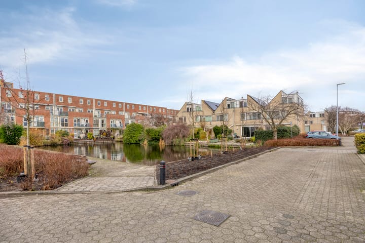 Foto 11 van Dokter Perquinstraat 17