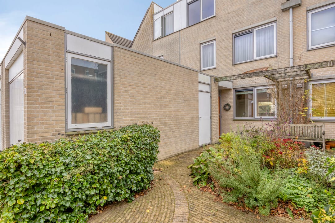 Photo 13 of Dokter Perquinstraat 17