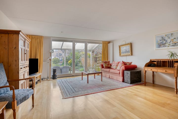 Foto 23 van Dokter Perquinstraat 17