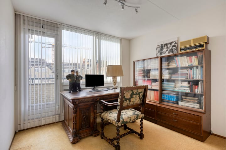 Foto 42 van Dokter Perquinstraat 17