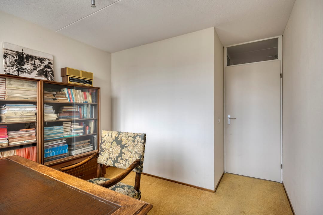 Photo 43 of Dokter Perquinstraat 17