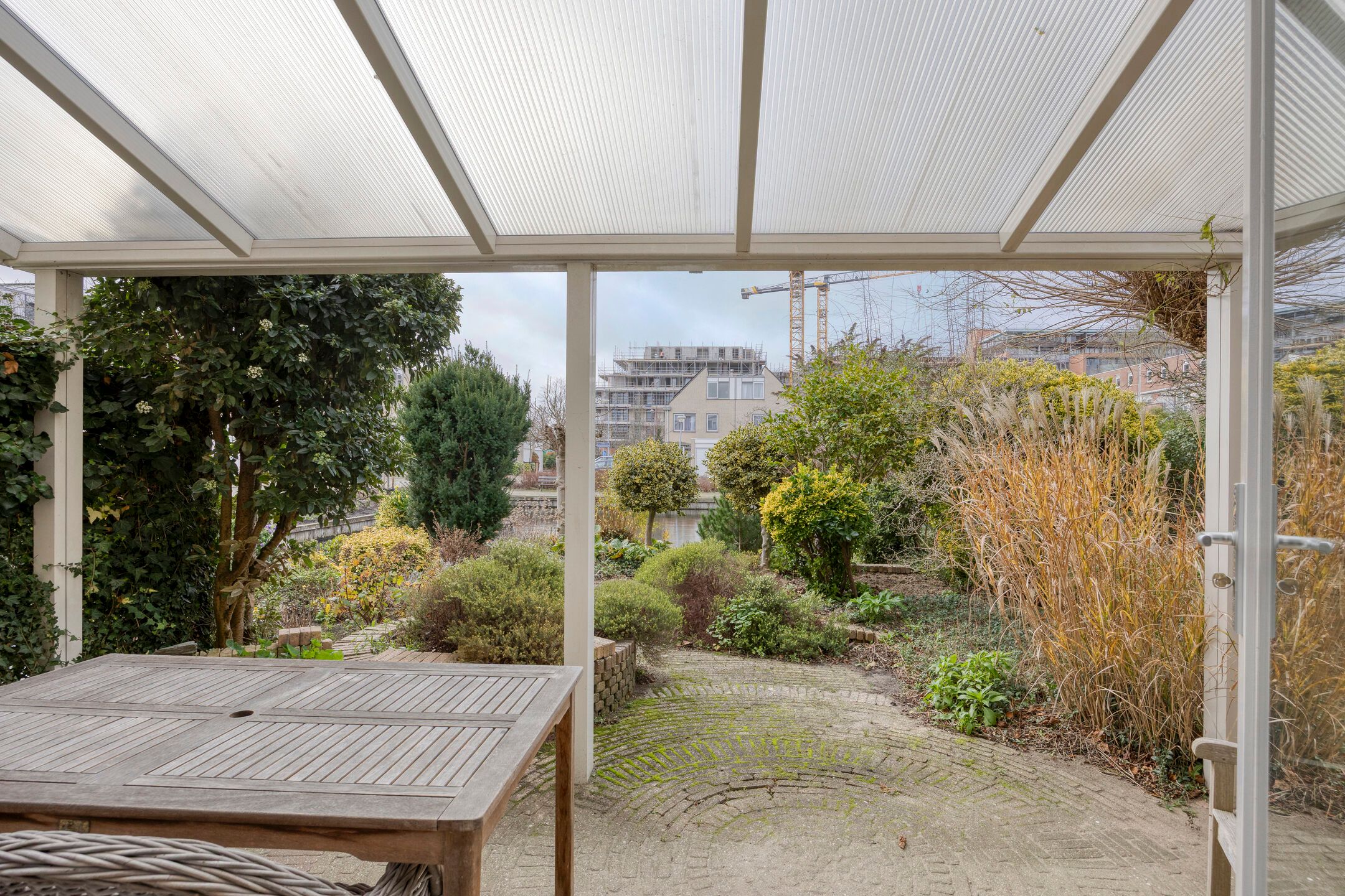 Photo 57 of Dokter Perquinstraat 17