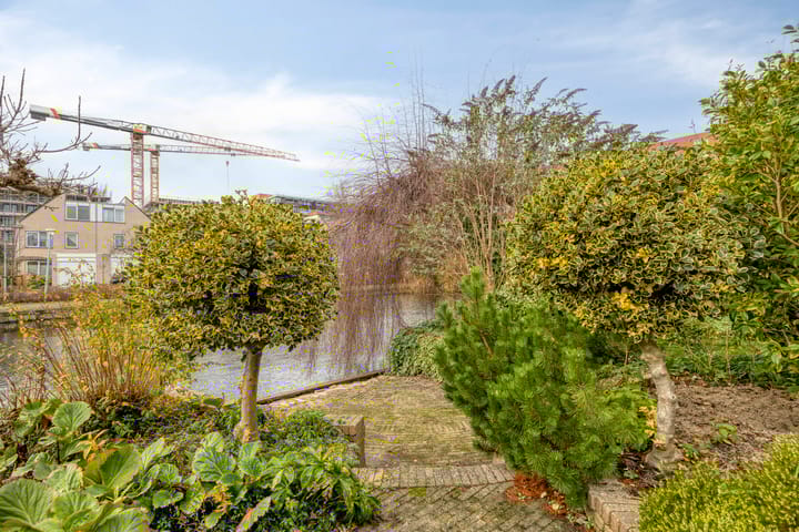 Foto 62 van Dokter Perquinstraat 17