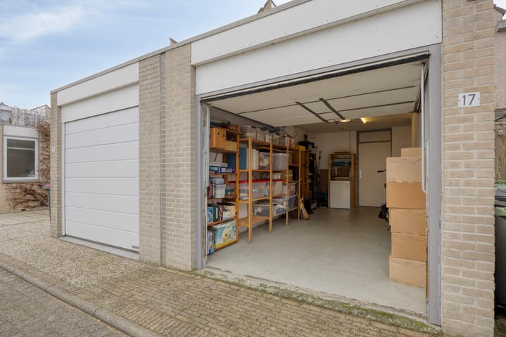 Foto 68 van Dokter Perquinstraat 17