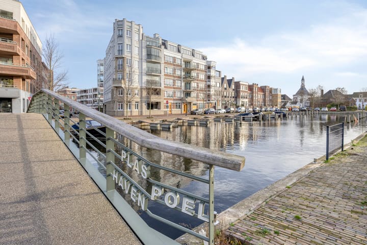 Foto 71 van Dokter Perquinstraat 17