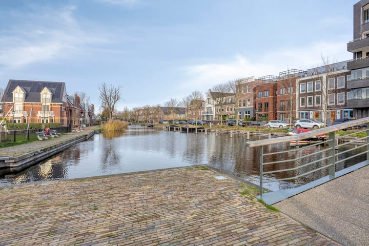 Foto 72 van Dokter Perquinstraat 17