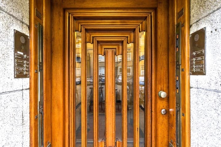 Photo 5 of Courbetstraat 17-2