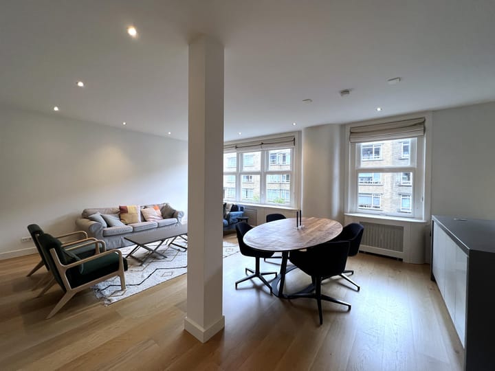 Photo 14 of Courbetstraat 17-2