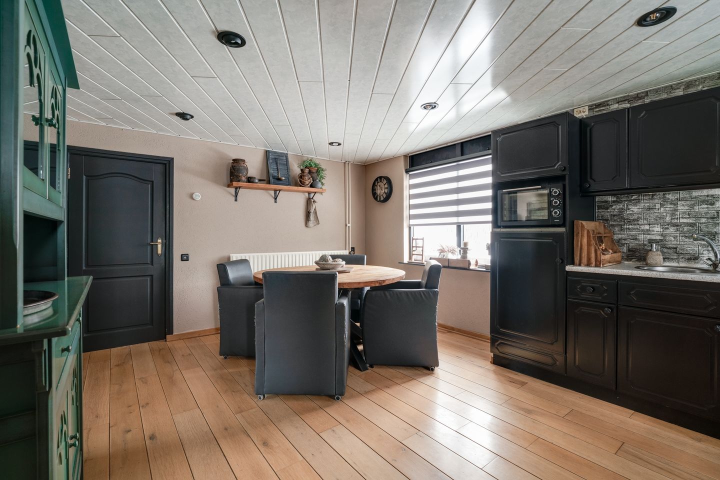 Foto 19 van Oude Rijnstraat 4