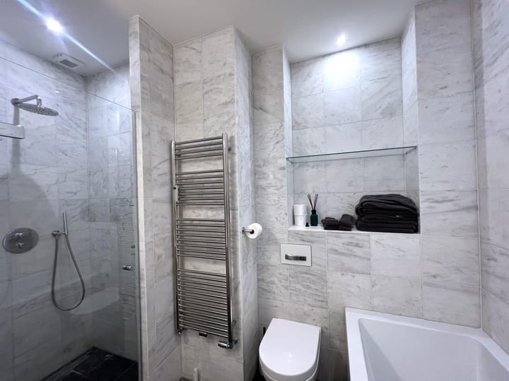 Photo 30 of Courbetstraat 17-2