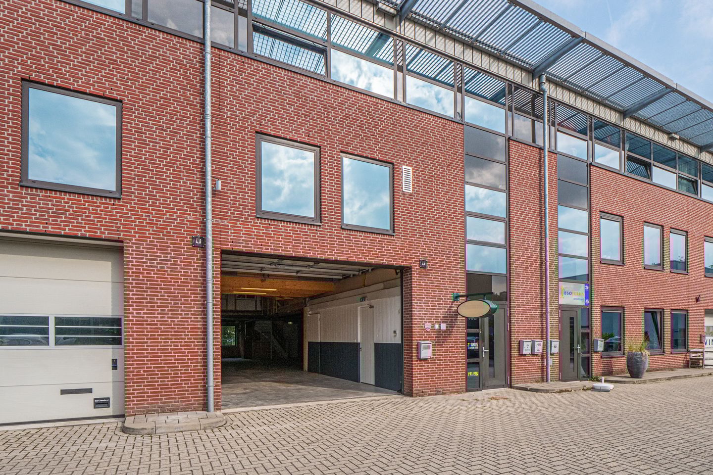 Bekijk foto 1 van P.C. Staalweg 40