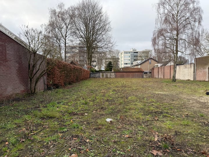 Foto 2 van Van Vroonhovenlaan