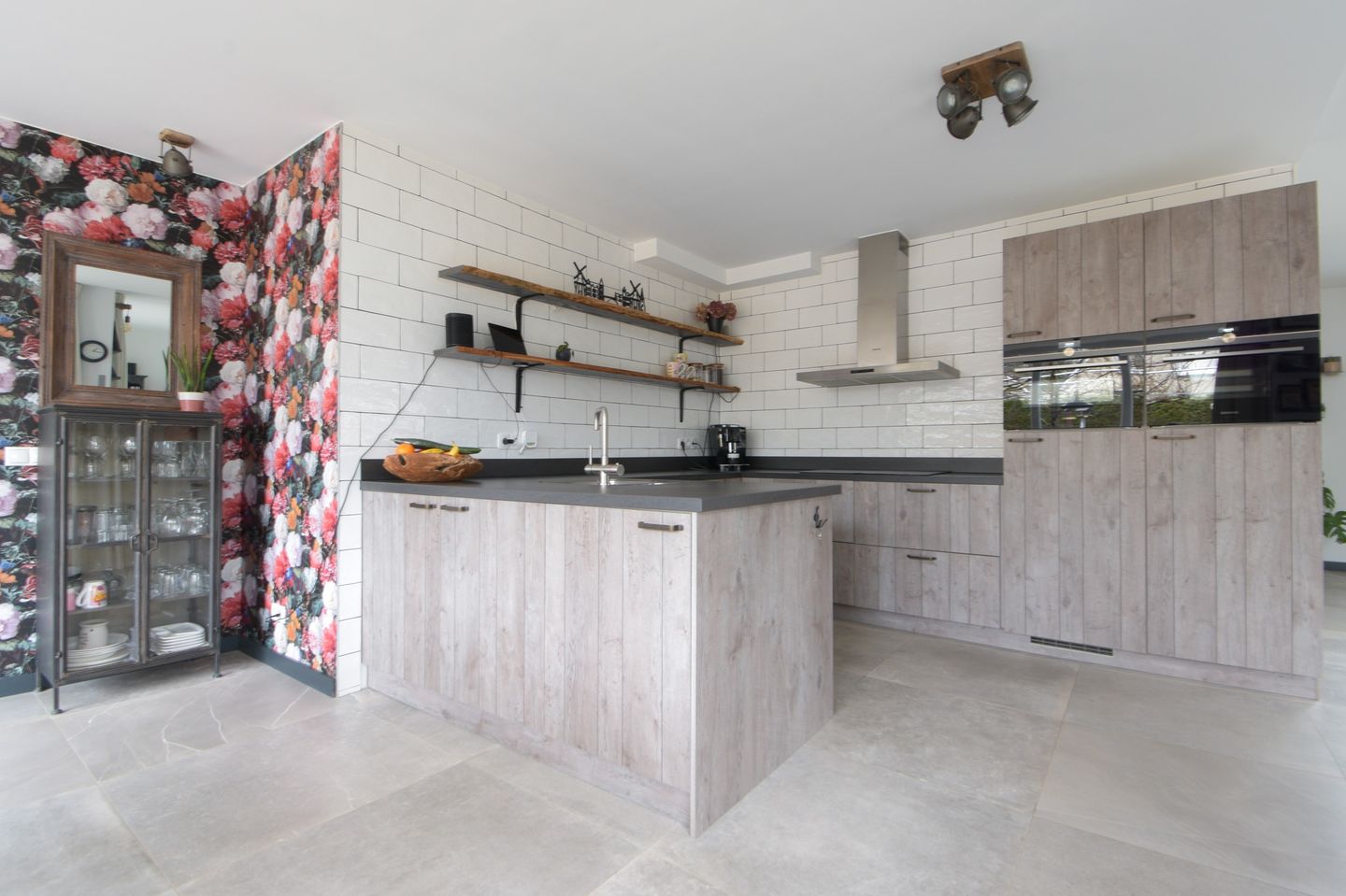 Foto 14 van de Brakken 17