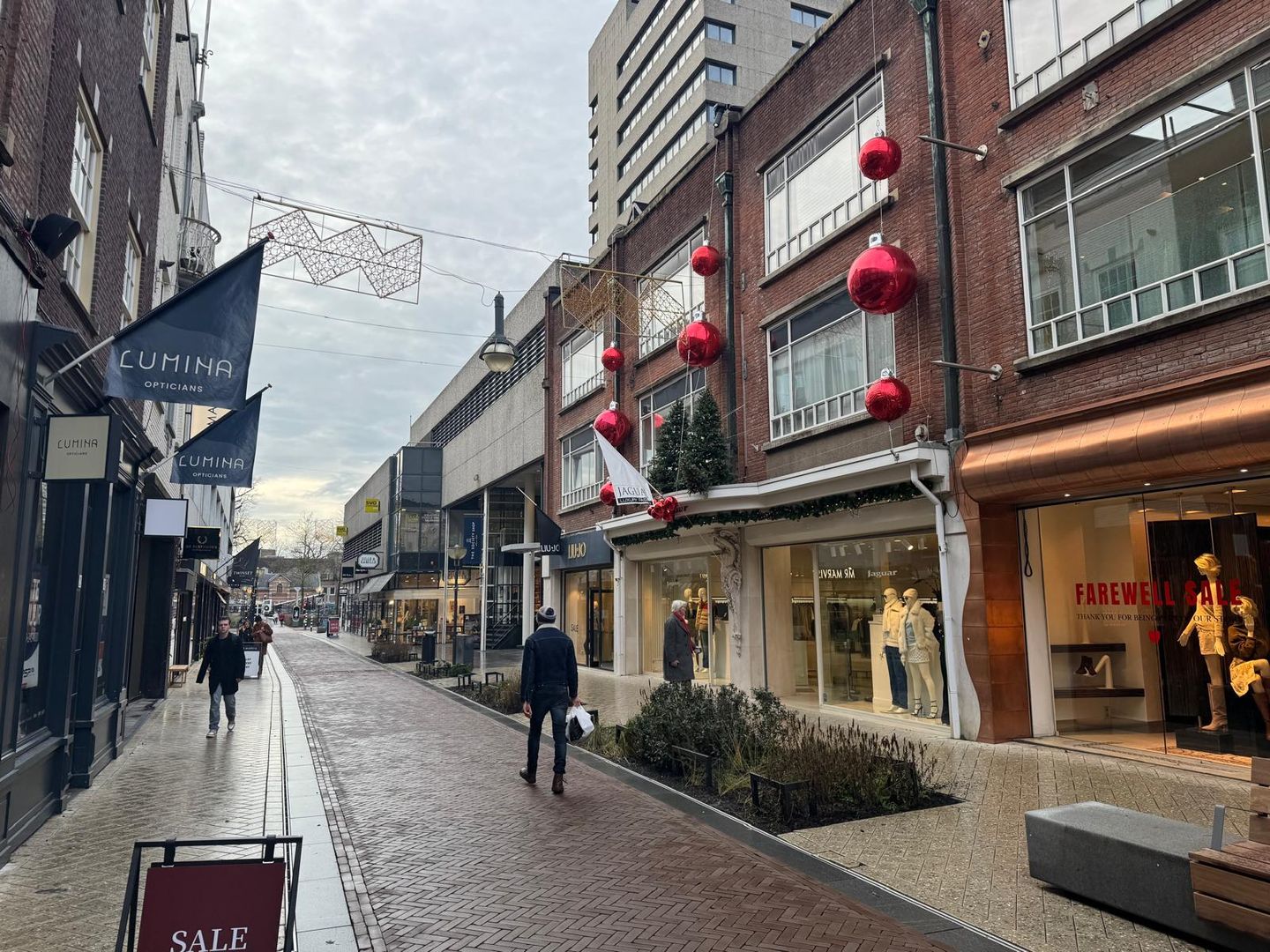 View photo 3 of Hooghuisstraat 12-14