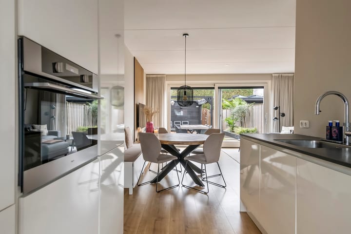 Foto 10 van Haarakker 25